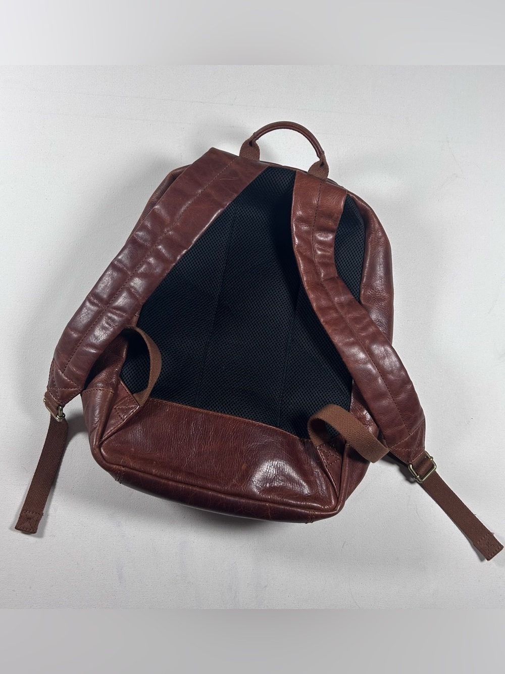 Fossil Estate Backpack/Laptop Bag - Cognac - Genuine Leather - Barely Used - Picture 5 of 11